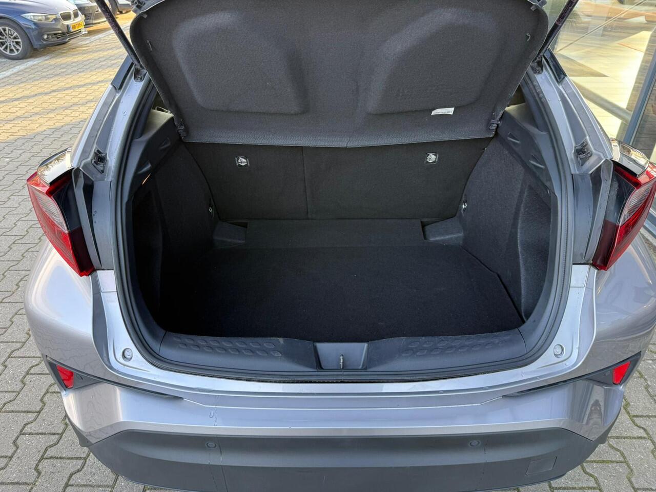 Toyota C-HR 1.8 Hybrid Dynamic *Adaptieve Cruise Control*