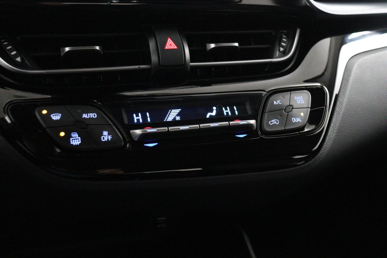 Toyota C-HR 2.0 Hybrid Dynamic | Apple Carplay/Android Auto | Cruise control adaptief | navigatiesysteem full map |