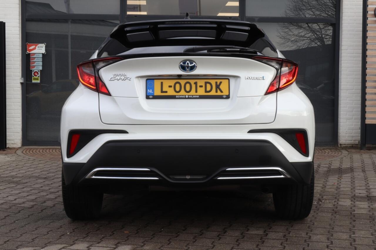 Toyota C-HR 2.0 Hybrid Bi-Tone Apple CarPlay | Treeplanken | Stuur-Stoelverw