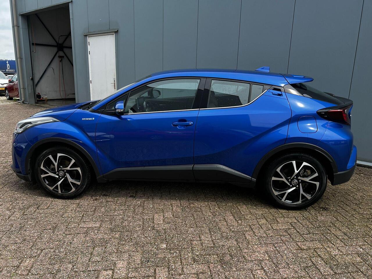 Toyota C-HR 2.0 Hybrid Dynamic | NL Auto | 184 PK | Parkeersensoren | Navigatie | Adaptive Cruise Control | Achteruitrij camera | Keyless | Elektr. Inklapbare buitenspiegels |