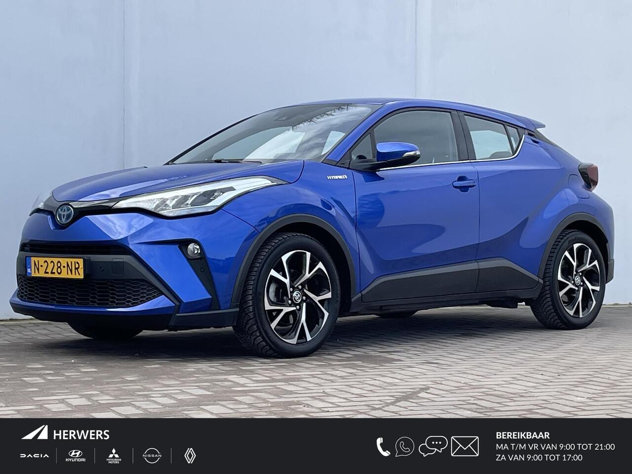 Toyota C-HR 2.0 Hybrid Dynamic / NAVIGATIE / BLUETOOTH / CRUISE CONTROL ADAPTIEF / AIRCO / AFNEEMBARE TREKHAAK(725KG)