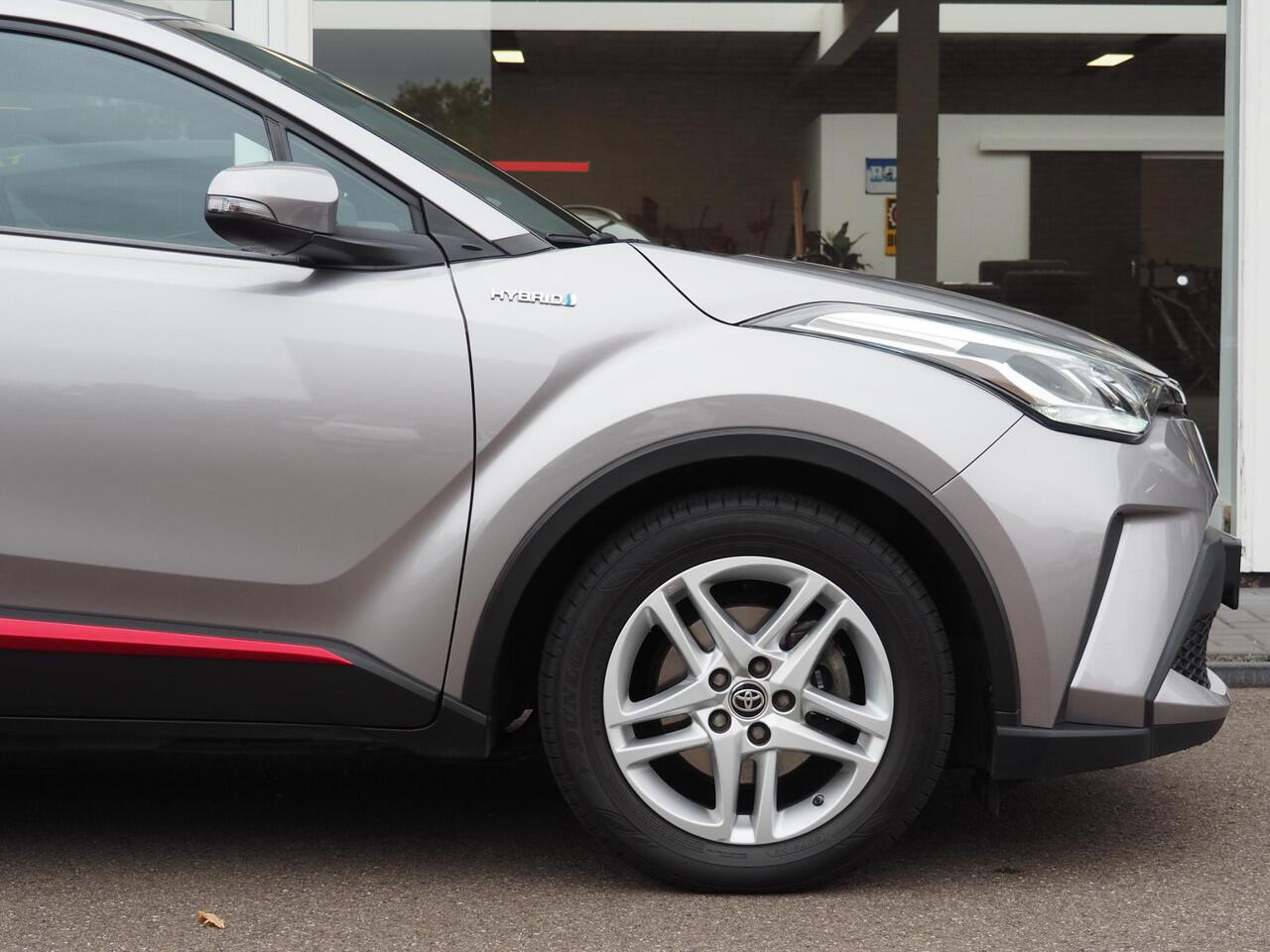 Toyota C-HR 1.8 Hybrid Active| Ad-Cruise| Camera| Apple/android auto Adap.cruise| Apple/Anriod auto| Camera