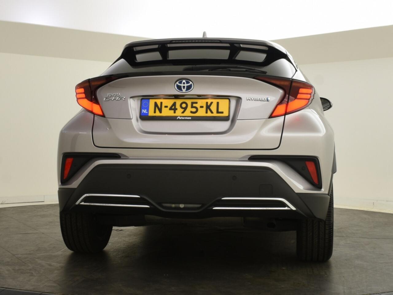 Toyota C-HR 2.0 Hybrid Style | Parkeersensoren V+A | JBL | BLS | Stoelverwar