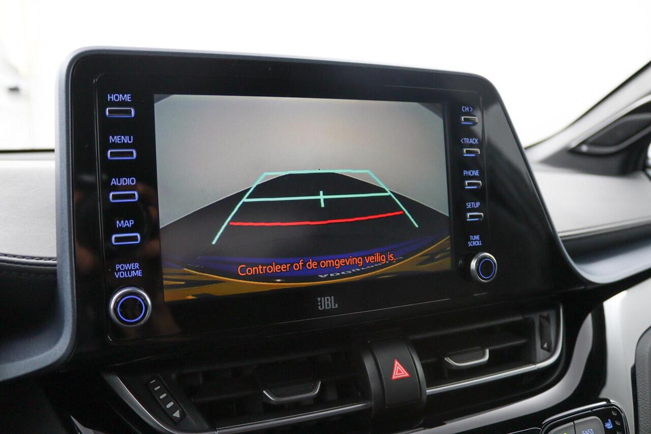 Toyota C-HR 1.8 Hybrid Style | Trekhaak | Stoelverwarming | Dodehoek detectie | Navigatie |
