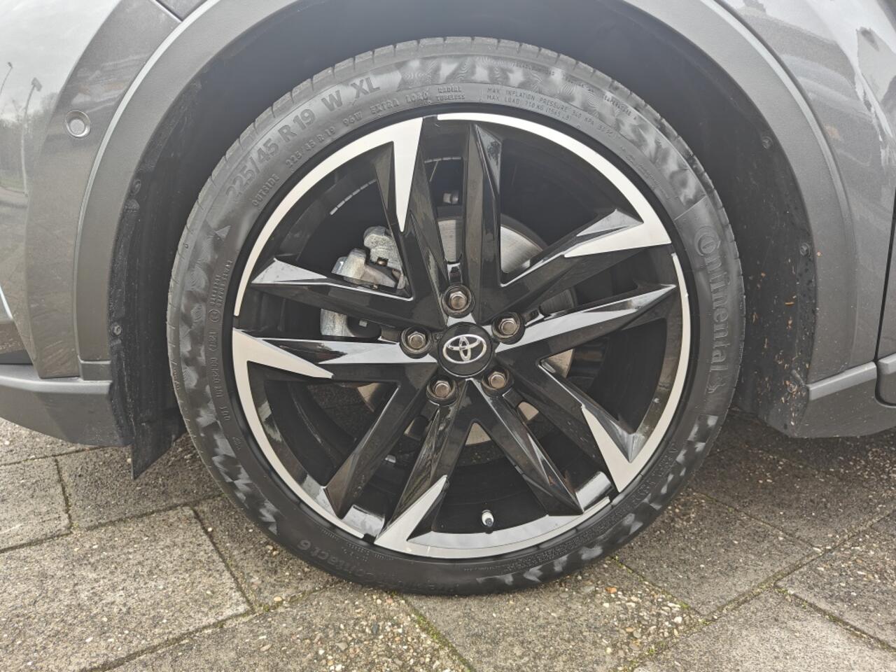 Toyota C-HR 2.0 Hybrid GR-Sport