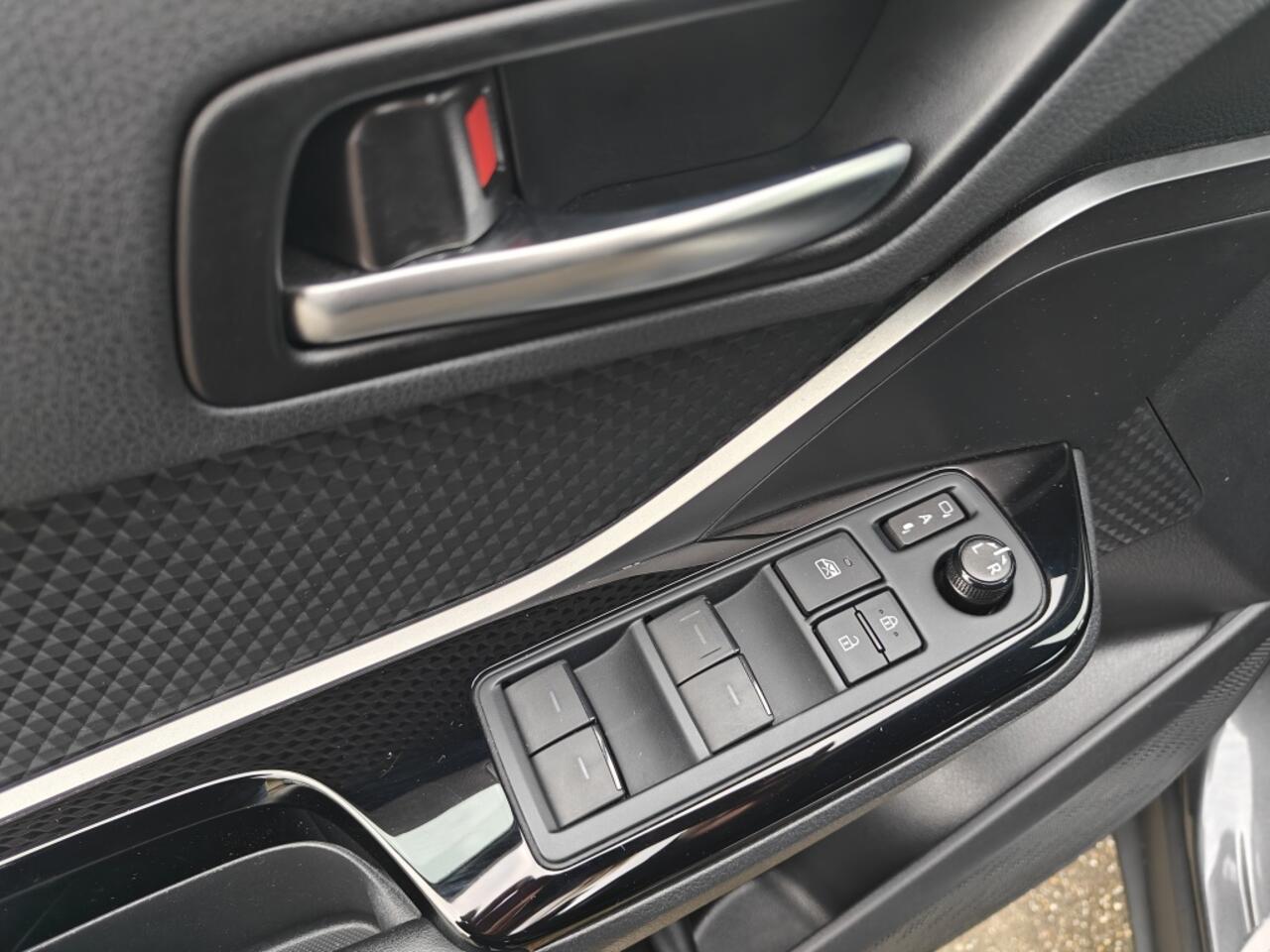 Toyota C-HR 2.0 Hybrid GR-Sport