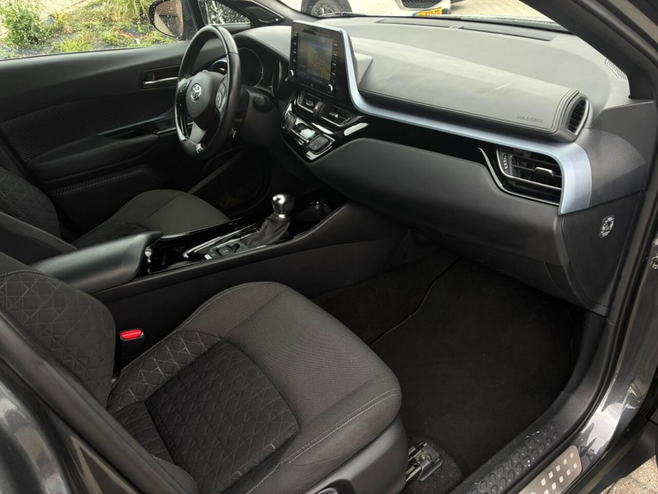 Toyota C-HR 2.0 Hybrid Business Plus | Full led | JBL | Navi | Camera | Adap