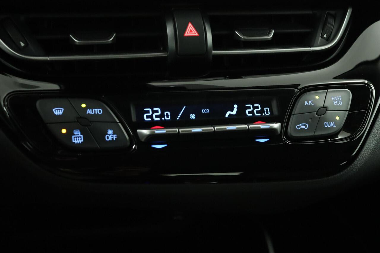 Toyota C-HR 2.0 Hybrid Dynamic | Camera | Adaptieve Cruise Control | Hoogzitter | Navigatie | Keyless Entry | 10 Jaar garantie! |