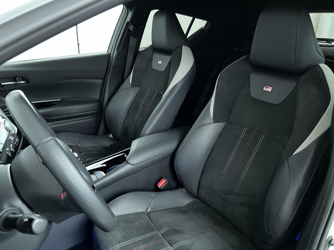 Toyota C-HR 2.0 Hybrid GR-Sport | Stoelverw. | P.Camera | JBL | Dealer Onderhouden