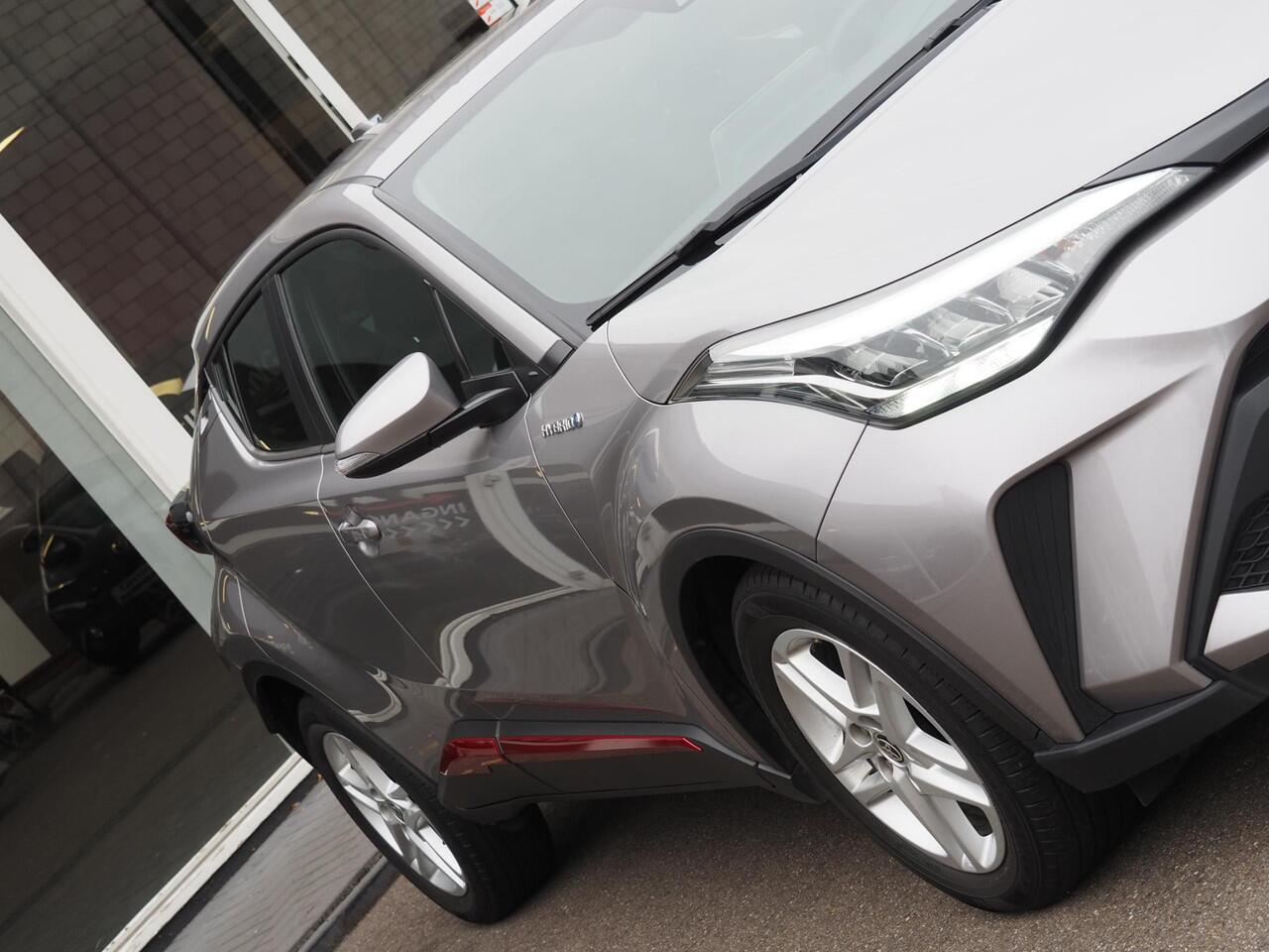 Toyota C-HR 1.8 Hybrid Active| Ad-Cruise| Camera| Apple/android auto Adap.cruise| Apple/Anriod auto| Camera