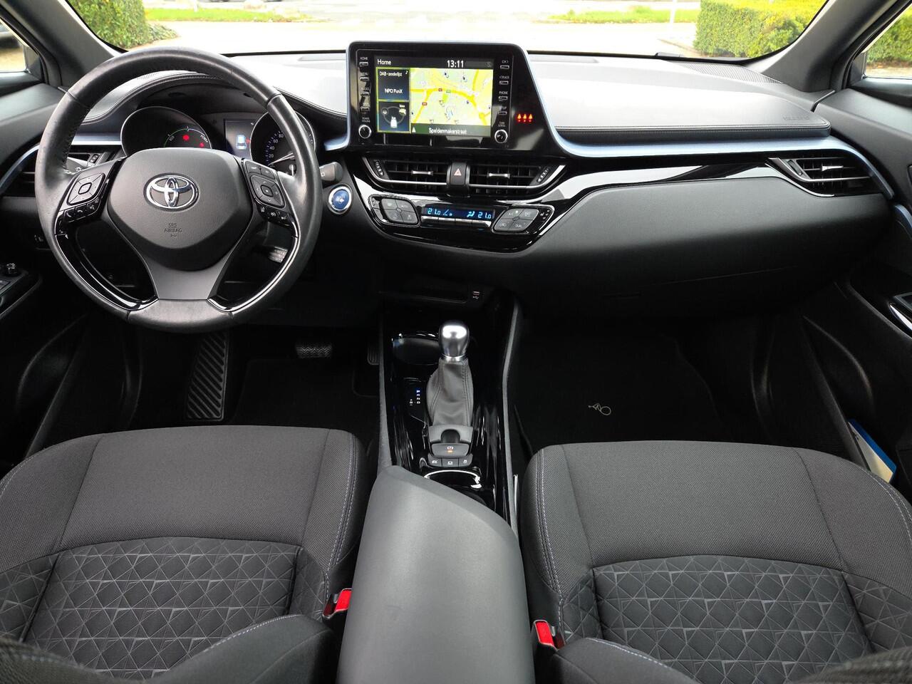 Toyota C-HR 2.0 Hybrid Style | Apple CarPlay / Android Auto | Navigatie | Rijklaarprijs incl. garantie |