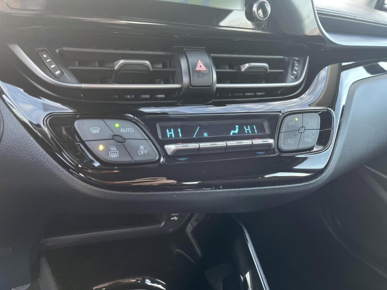 Toyota C-HR 1.8 Hybrid TeamNL