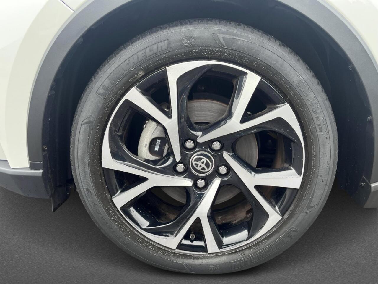 Toyota C-HR 1.8 Hybrid TeamNL