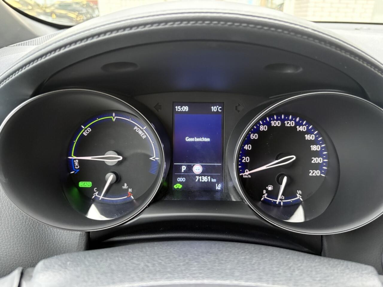 Toyota C-HR 1.8 Hybrid Executive | Bearlock | Sensoren v/a | Stuur+Stoelver