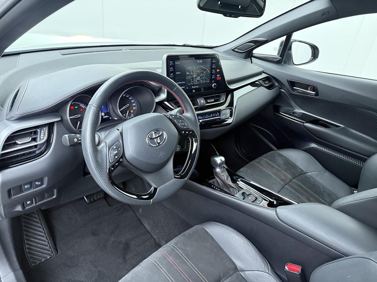 Toyota C-HR 2.0 Hybrid GR-Sport | 152 PK | Automaat | 19" LM velgen | GR Sport | LED verlichting | JBL premium audio | Voorstoelen verwarmd |