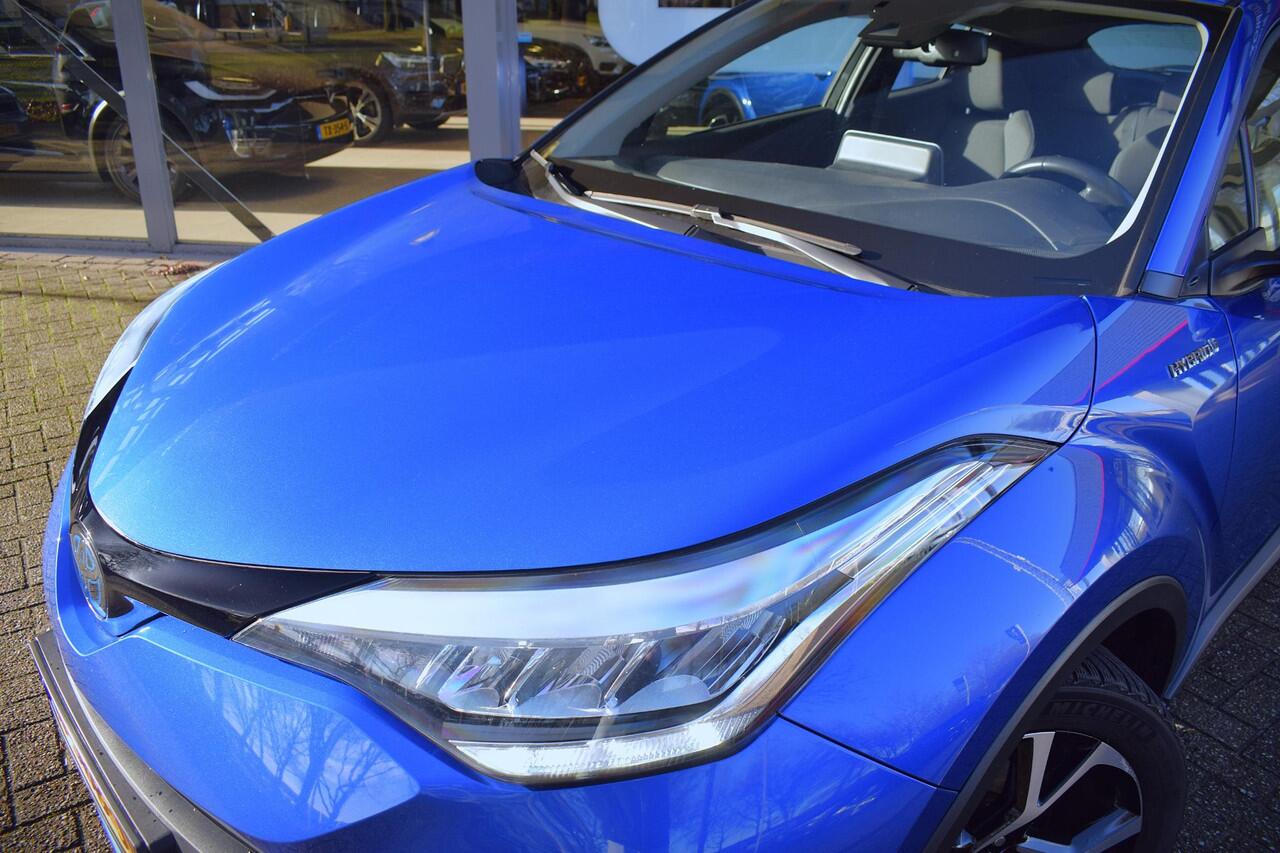 Toyota C-HR 1.8 Hybrid Dynamic met CARPLAY|TREKHAAK|NAV|LMV|