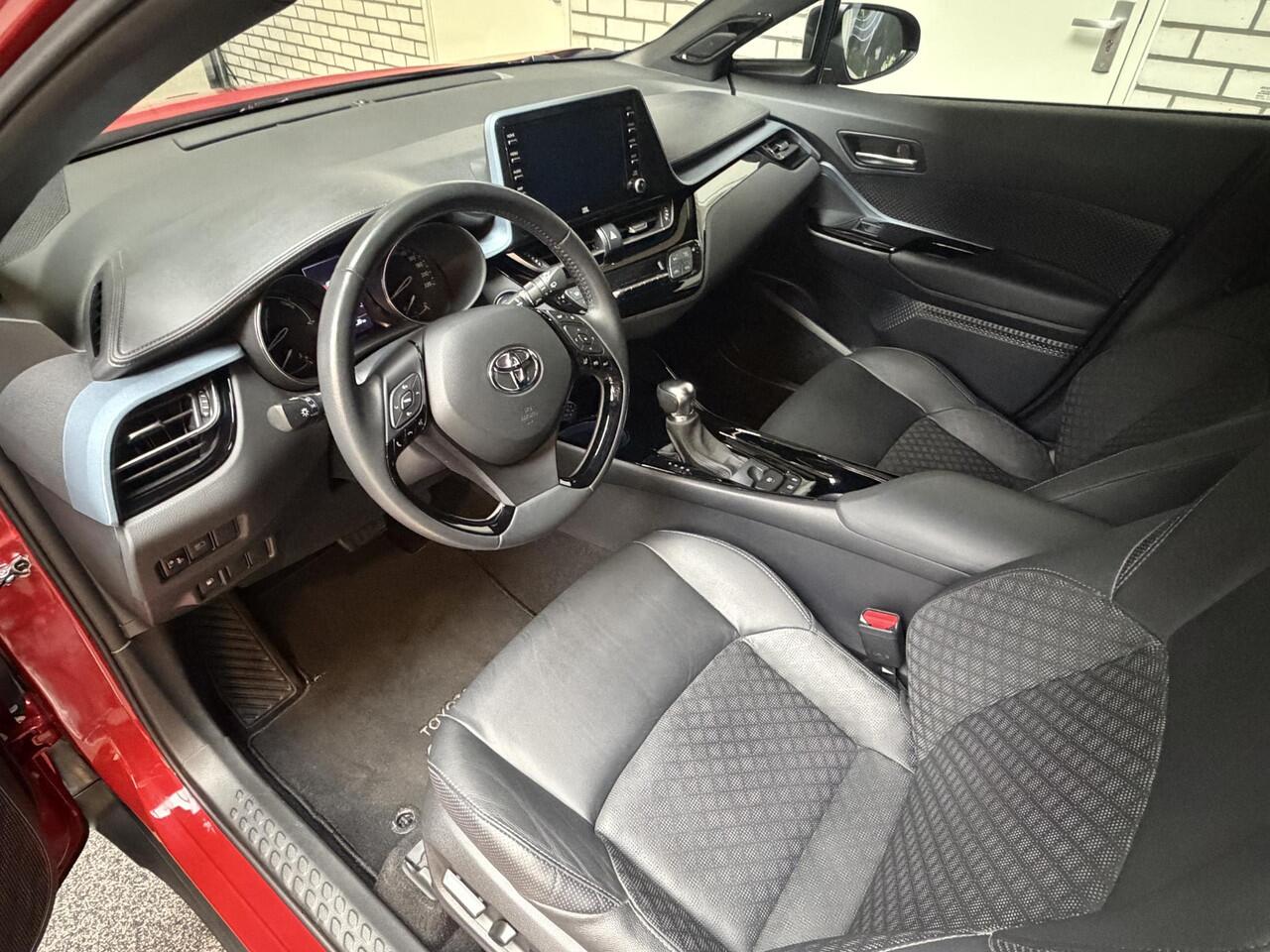 Toyota C-HR 2.0 Hybrid Style Luxury