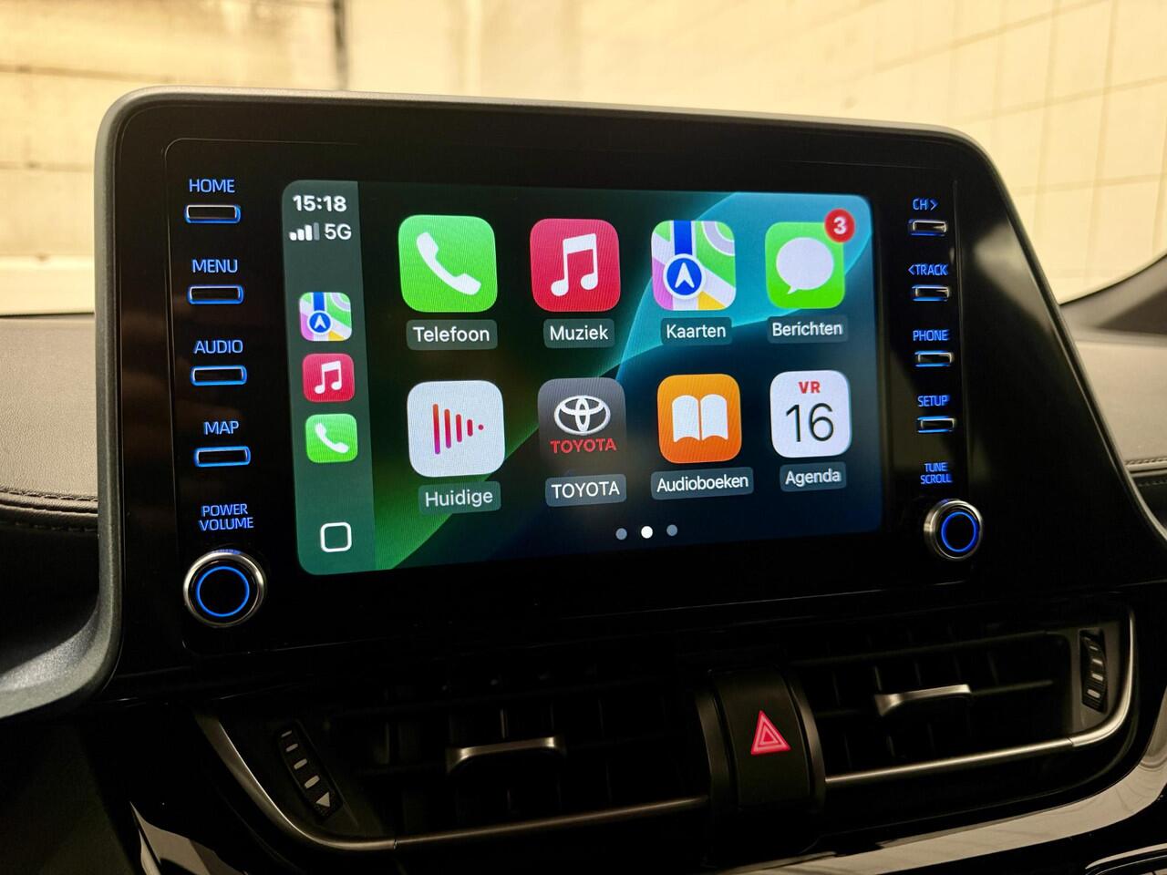 Toyota C-HR 1.8 Hybrid 18'' LMV / Carplay / Stuur & Stoelverw / Bovag garantie