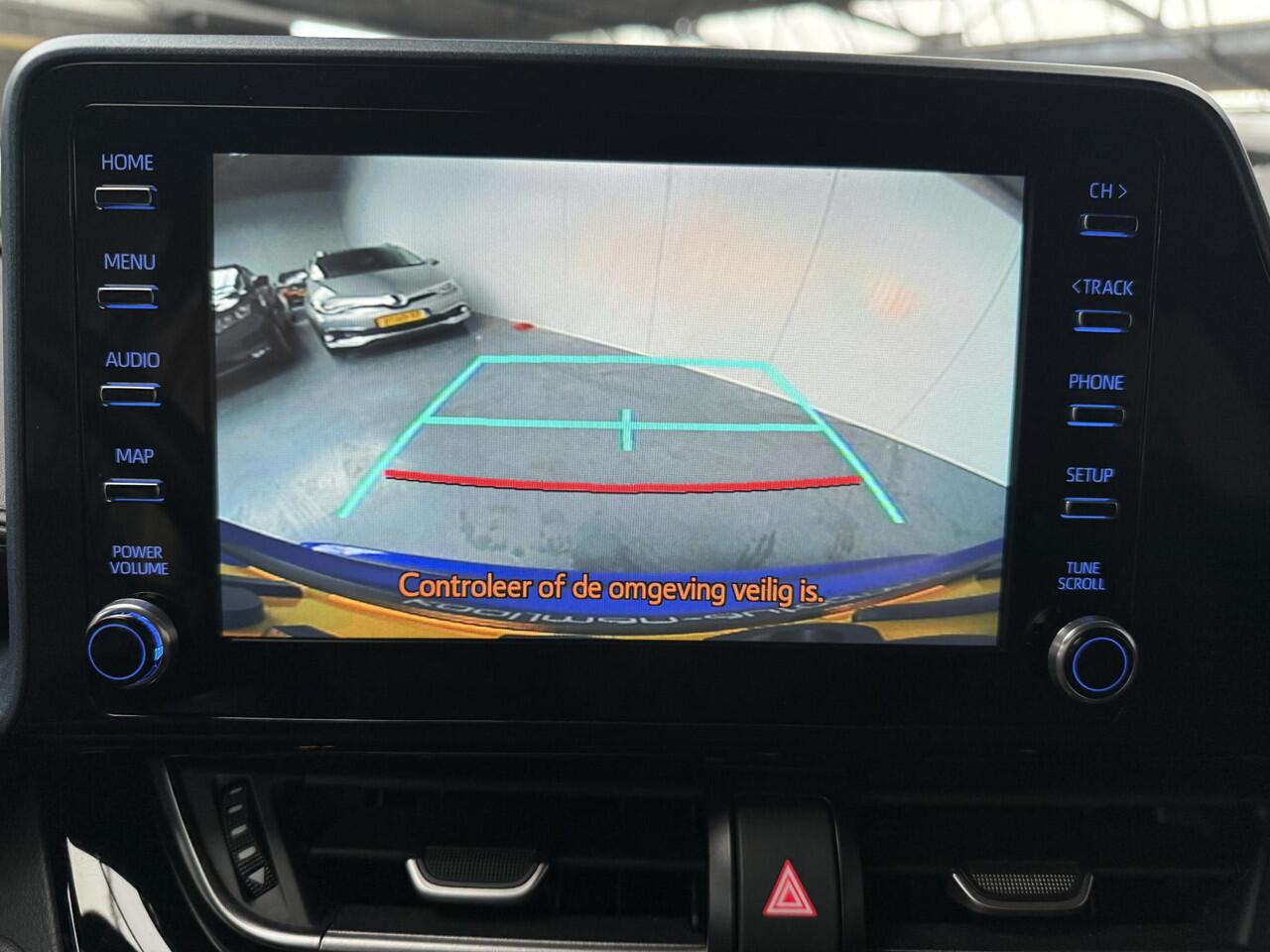 Toyota C-HR 1.8 Hybrid Business Plus