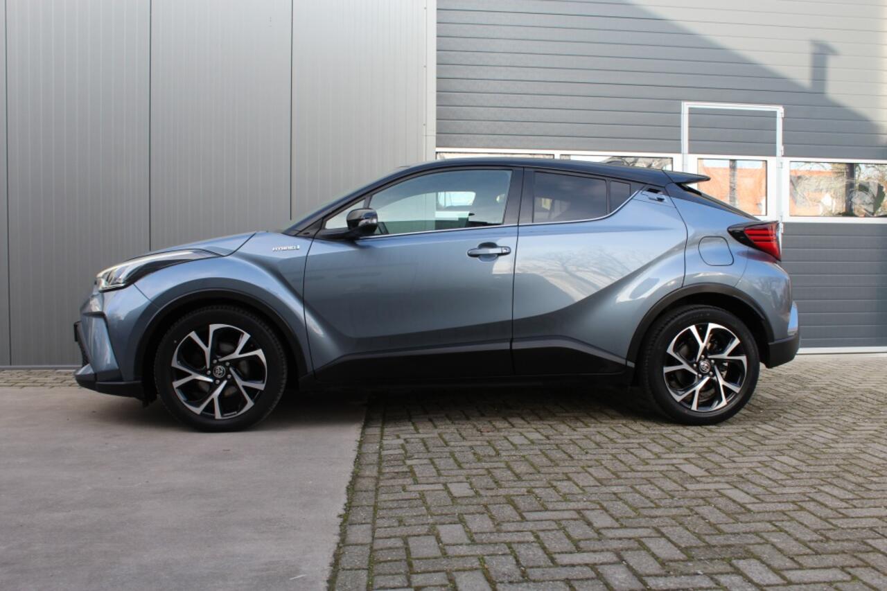 Toyota C-HR 2.0 First Edition PDC / BSM / Stoelverwarming / Navigatie