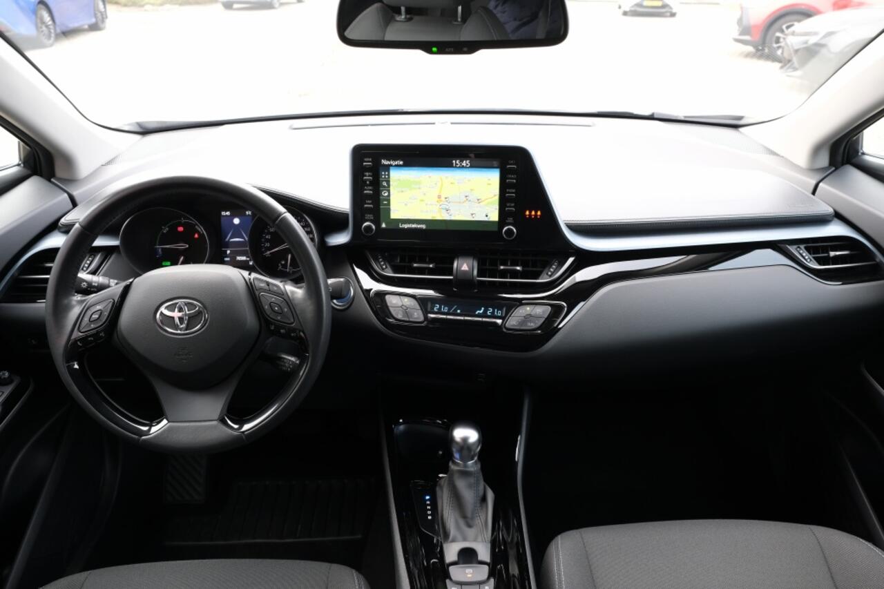 Toyota C-HR 1.8 Hybrid Dynamic Automaat | Parkeersensoren voor en achter | A