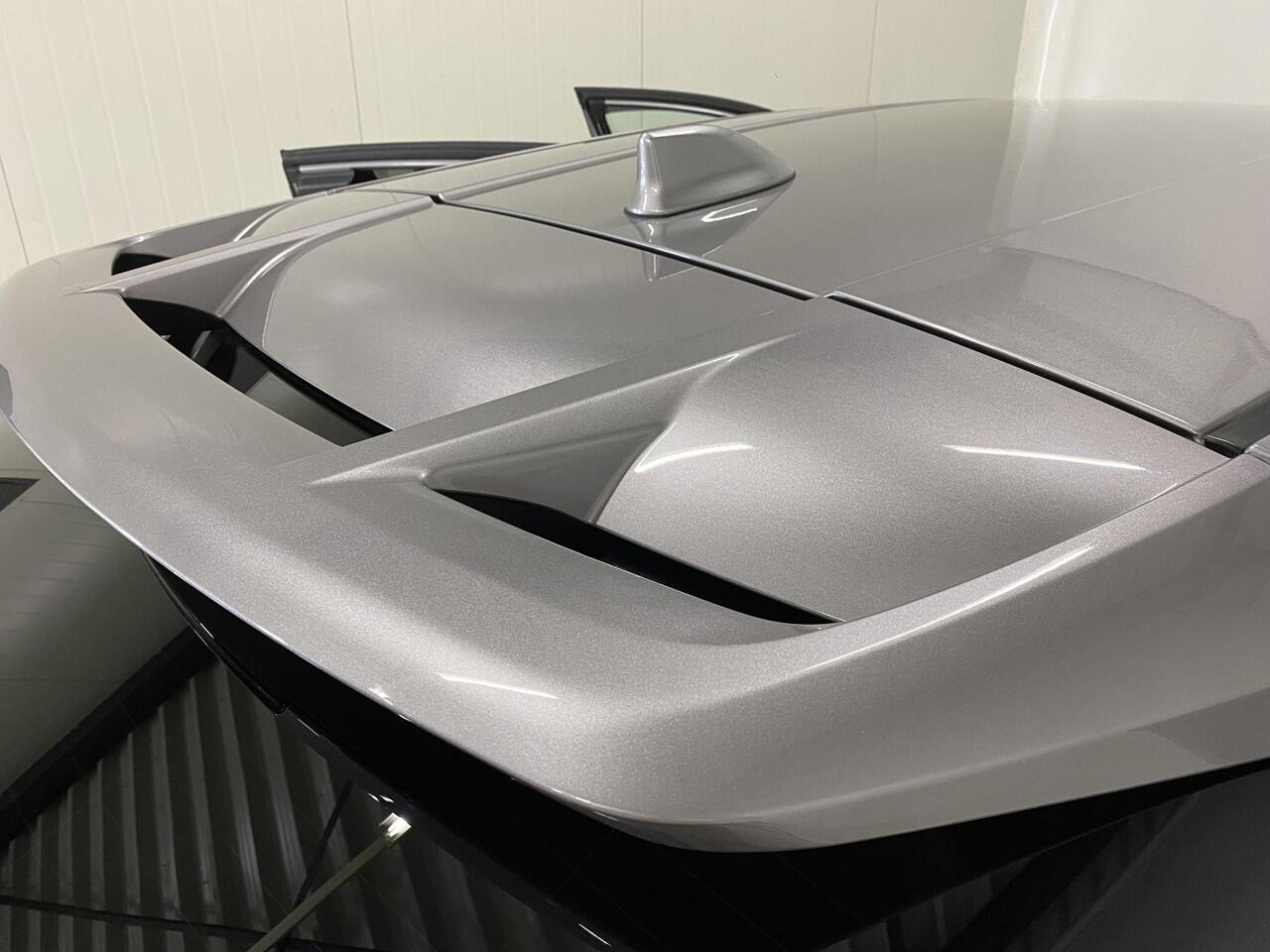 Toyota C-HR 2.0 Hybrid Style JBL-sound Camera 18 inch Kelly's go