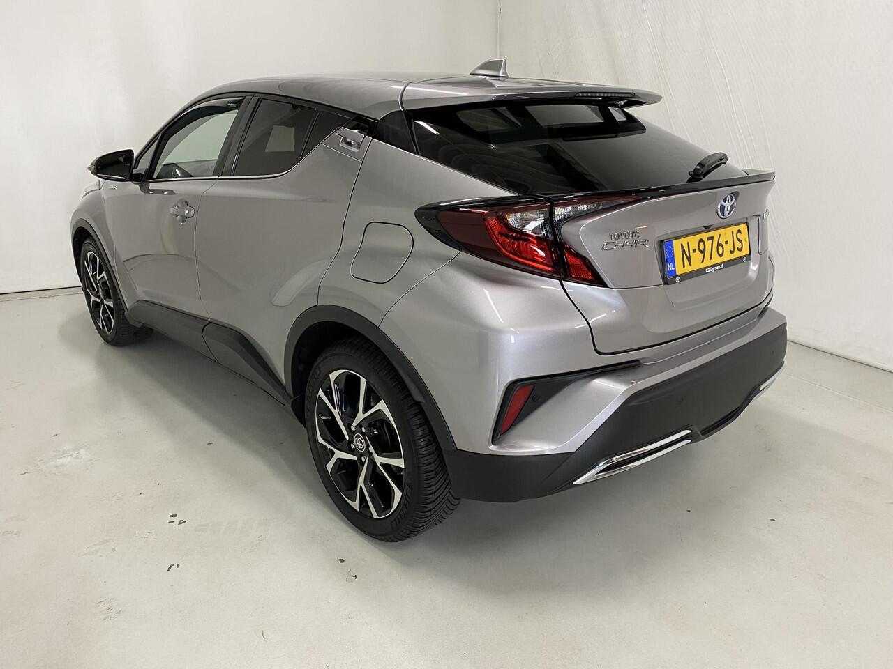 Toyota C-HR 2.0 Hybrid Style JBL-sound Camera 18 inch Kelly's go