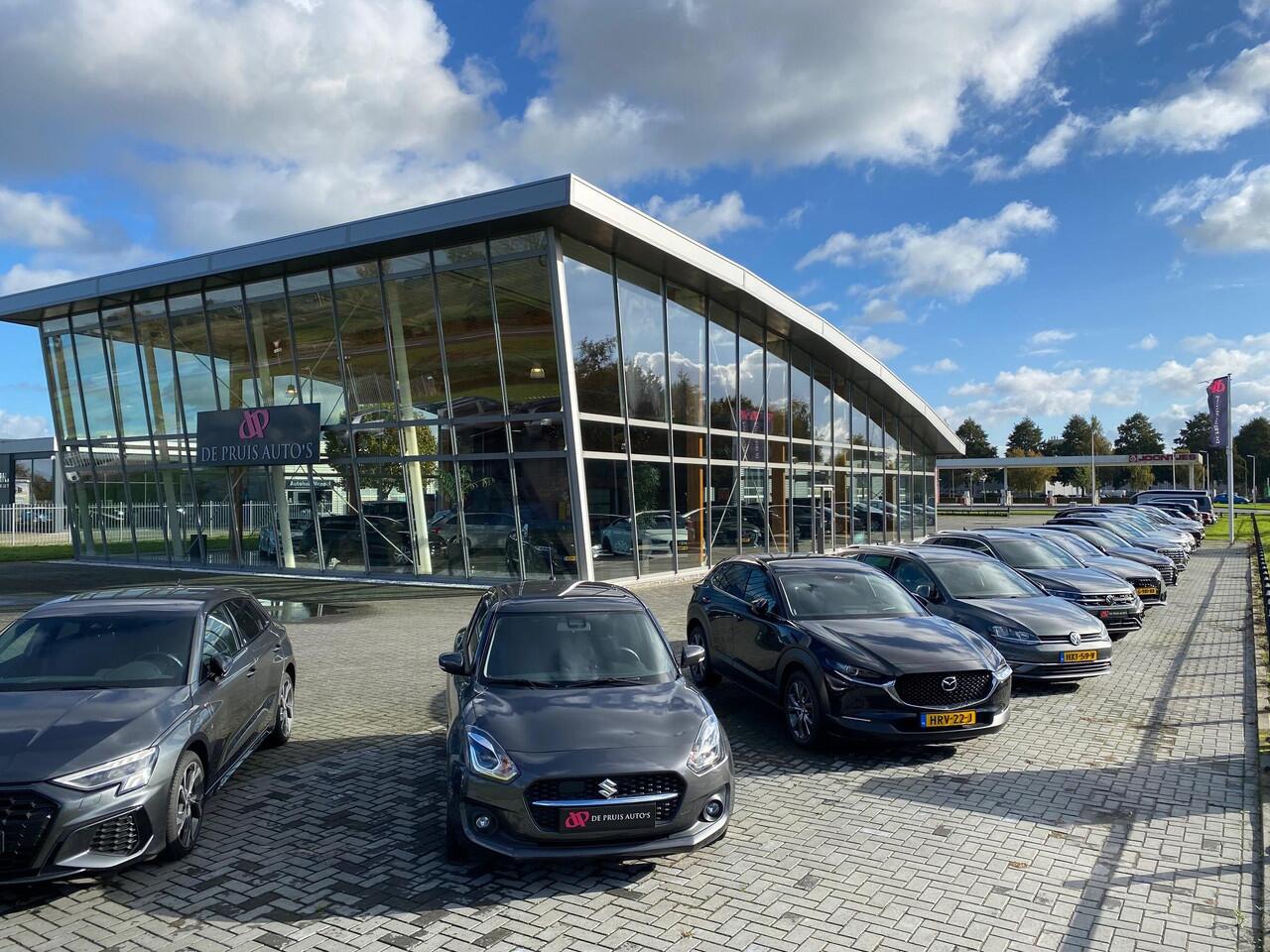 Toyota C-HR 2.0 Hybrid Style JBL-sound Camera 18 inch Kelly's go