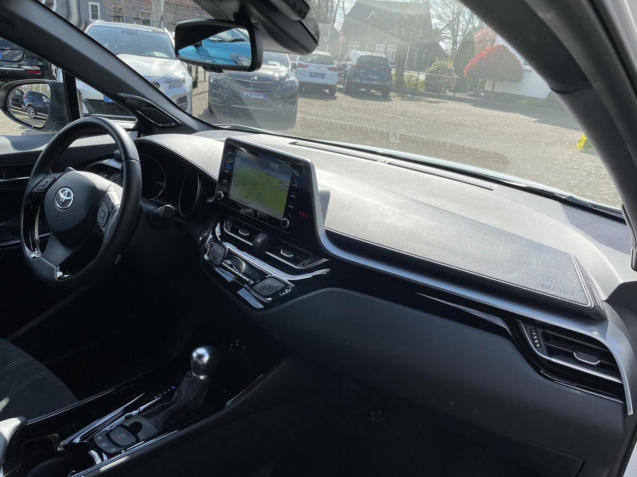 Toyota C-HR 1.8 Hybrid GR-Sport | Dealer onderhouden, 1e eigenaar, Alcantara/Leder, Elektr. Stoel, 19 inch, LED, Bi-Tone, Full Option!