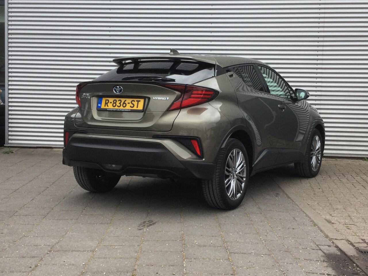Toyota C-HR 1.8 Hybrid Executive | Dealer onderhouden | LED |