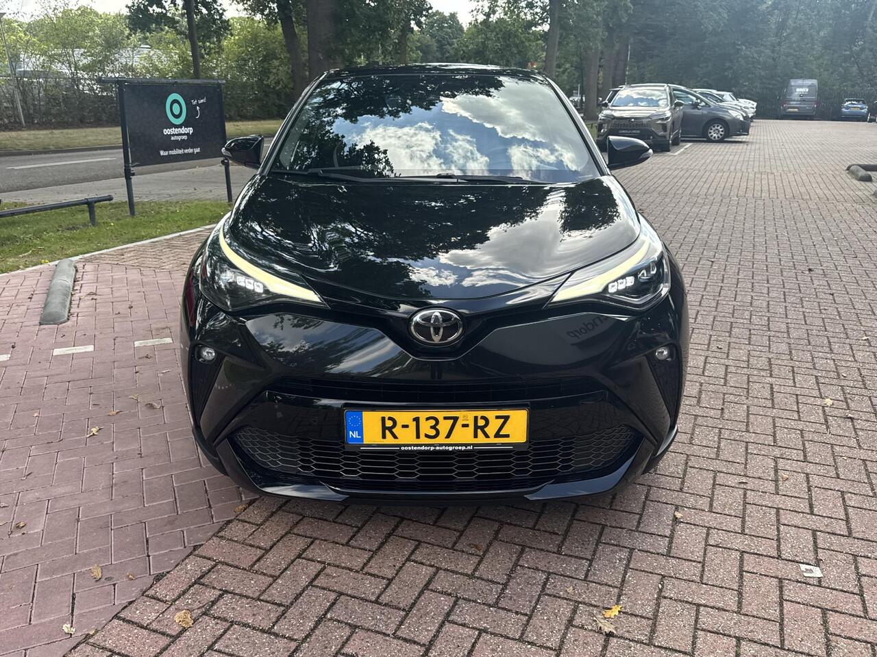 Toyota C-HR 1.8 Hybrid GR-Sport Plus | 06-10141018 Voor meer informatie