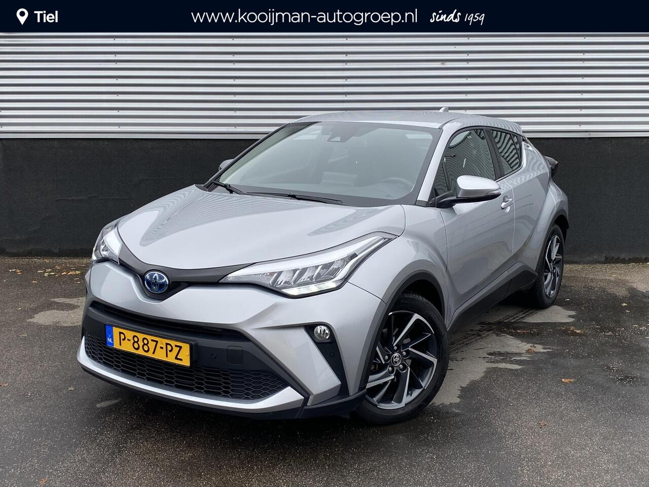 Toyota C-HR 2.0 Hybrid Dynamic 180PK! NL-auto! Keyless, navigatie, Apple CarPlay/Android Auto, achteruitrij camera, parkeersesoren v&a, adaptieve cruise control