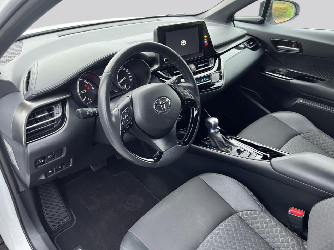 Toyota C-HR 2.0 Hybride Style