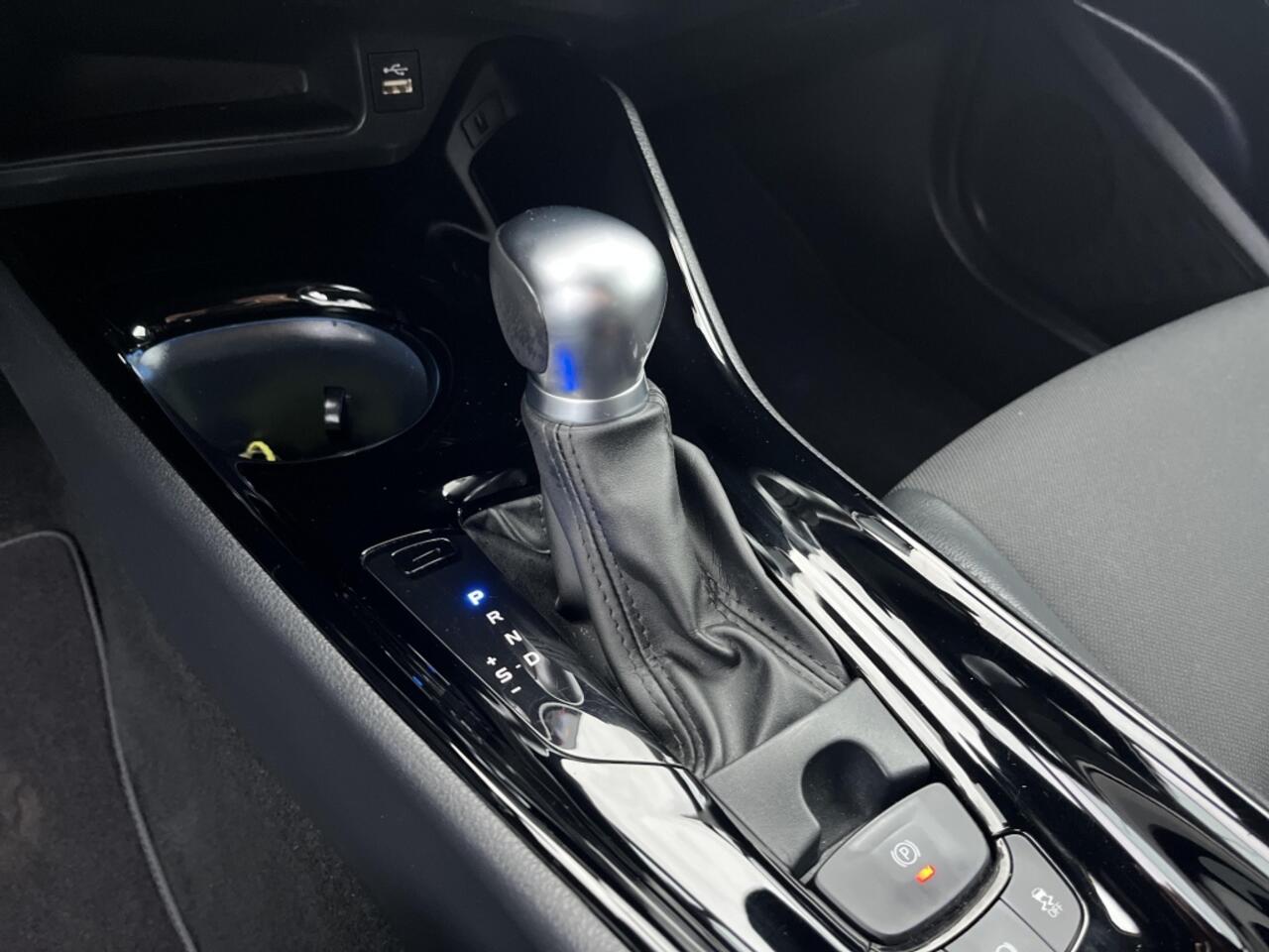 Toyota C-HR 2.0 Hybride Style