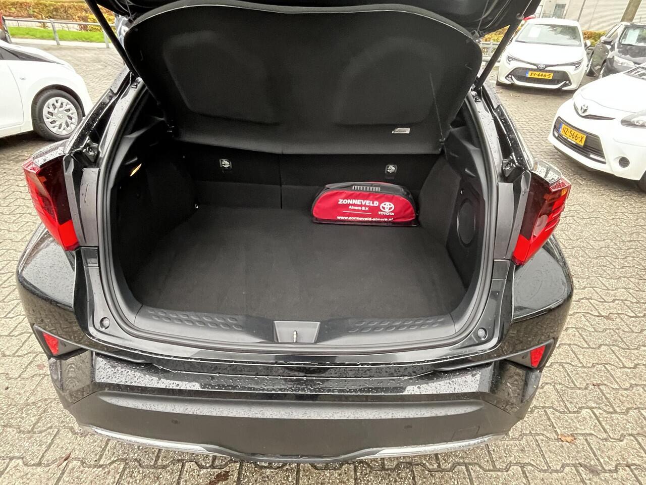 Toyota C-HR 2.0 Hybrid Executive
