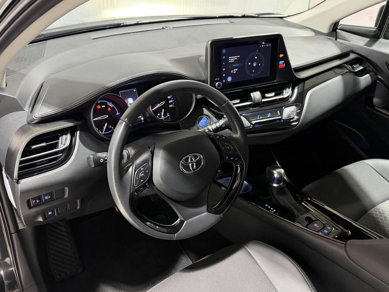 Toyota C-HR 2.0 Hybrid Dynamic | Dealer onderhouden |