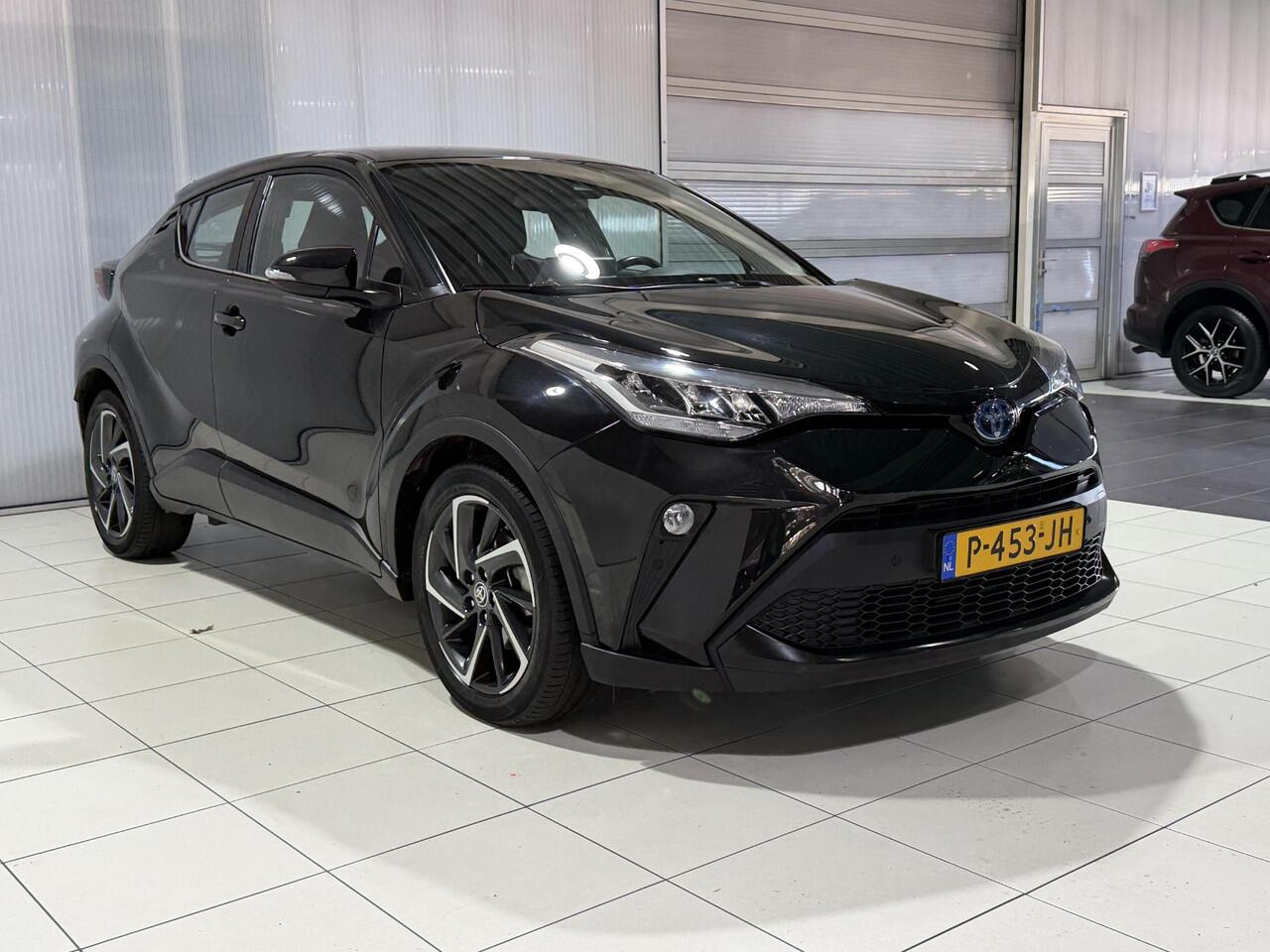 Toyota C-HR 2.0 Hybrid Dynamic | Dealer onderhouden |