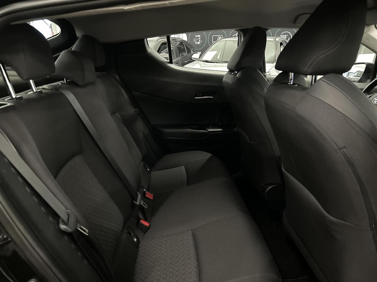 Toyota C-HR 1.8 Hybrid Dynamic