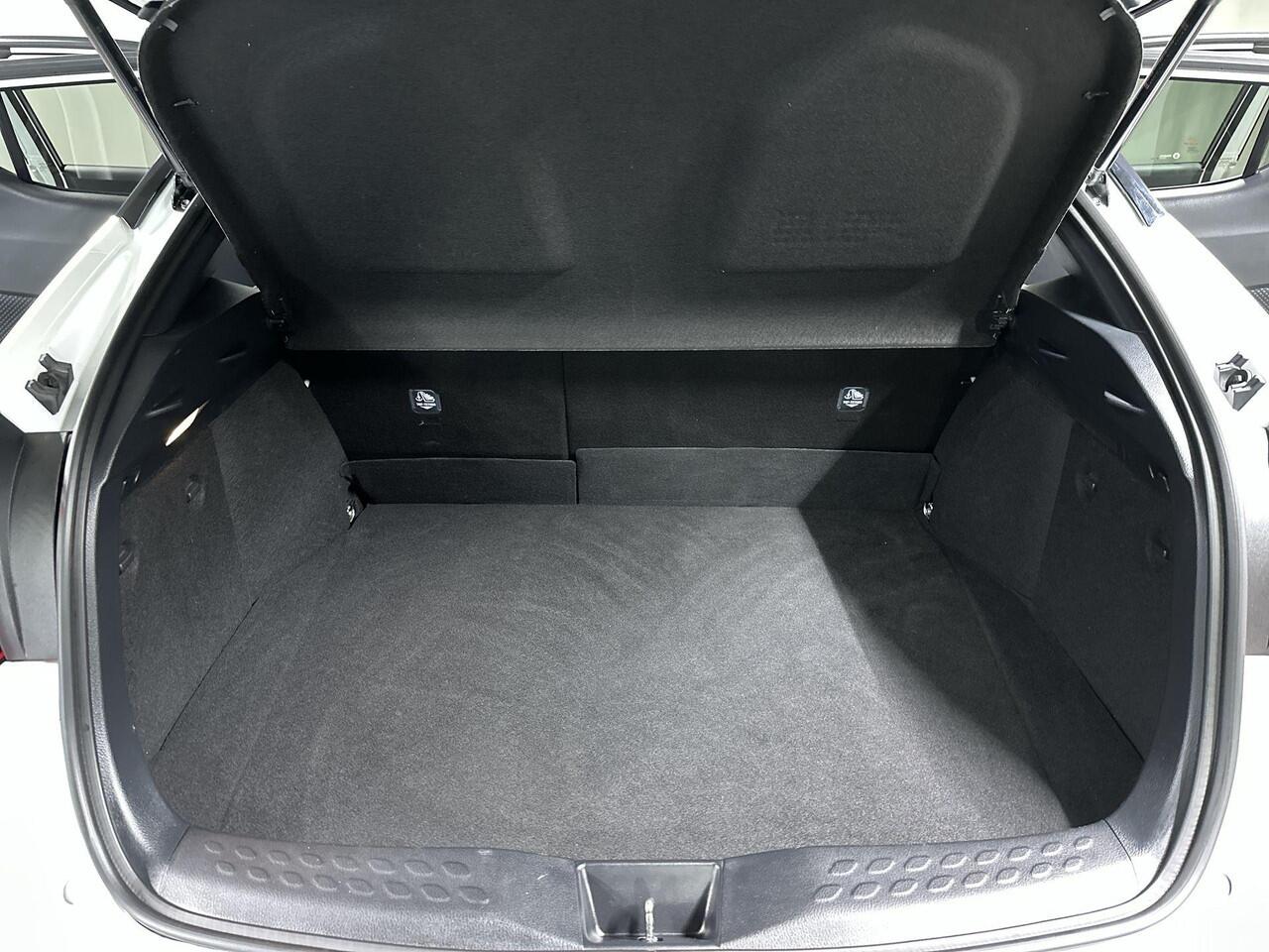 Toyota C-HR 2.0 Hybrid Style Automaat | Navi | Camera | Stuur en Stoelverwarming