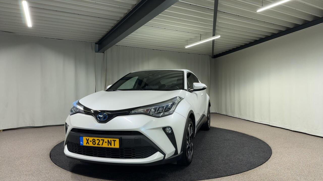 Toyota C-HR 2.0 Hybrid Style Automaat | Navi | Camera | Stuur en Stoelverwarming