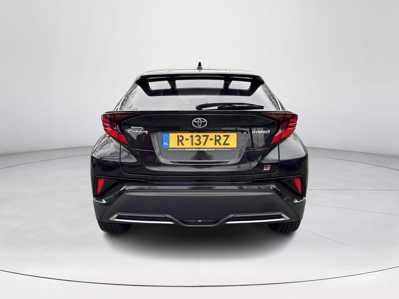 Toyota C-HR 1.8 Hybrid GR-Sport Plus | 06-10141018 Voor meer informatie
