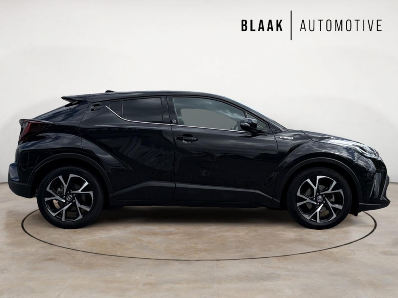 Toyota C-HR 1.8 Hybrid Dynamic TEAM D | Camera | Cruise | Climate control