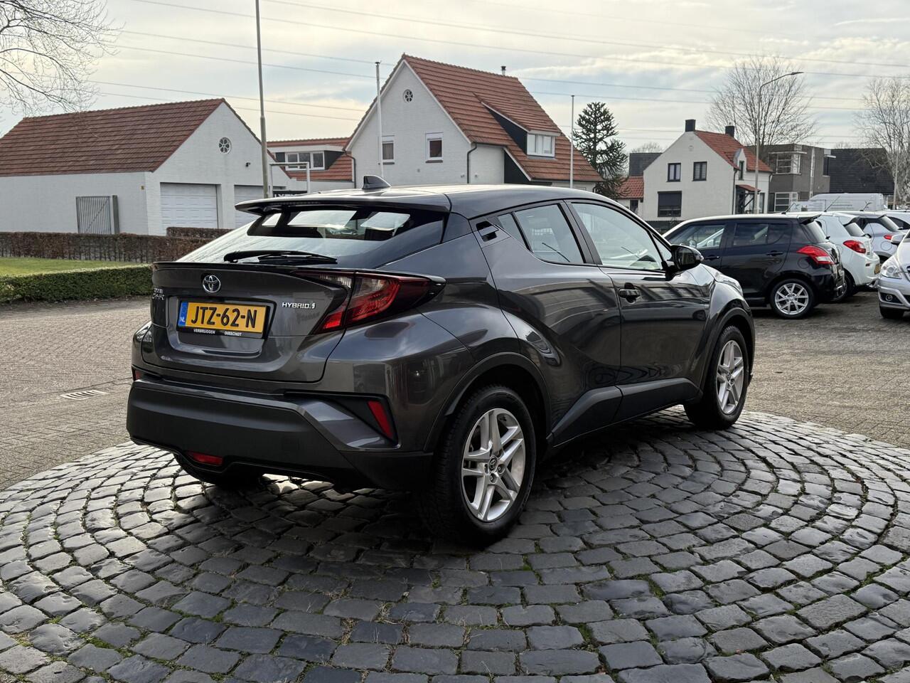 Toyota C-HR 1.8 Hybrid Dynamic | 17" LMV | Carplay | Adap.Cruise | Stoelverw. | All-in rijklaarprijs