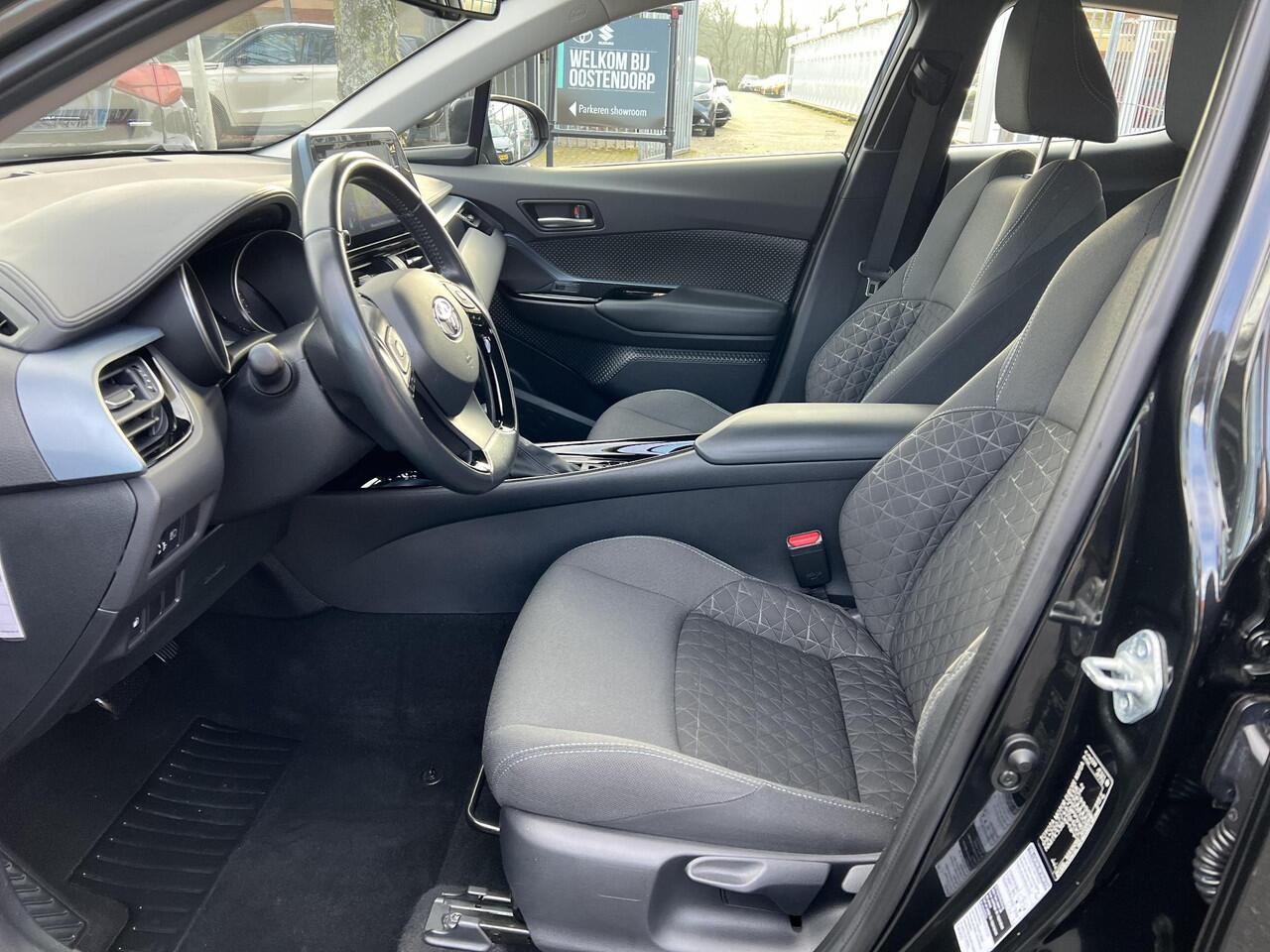 Toyota C-HR 2.0 Hybrid Dynamic