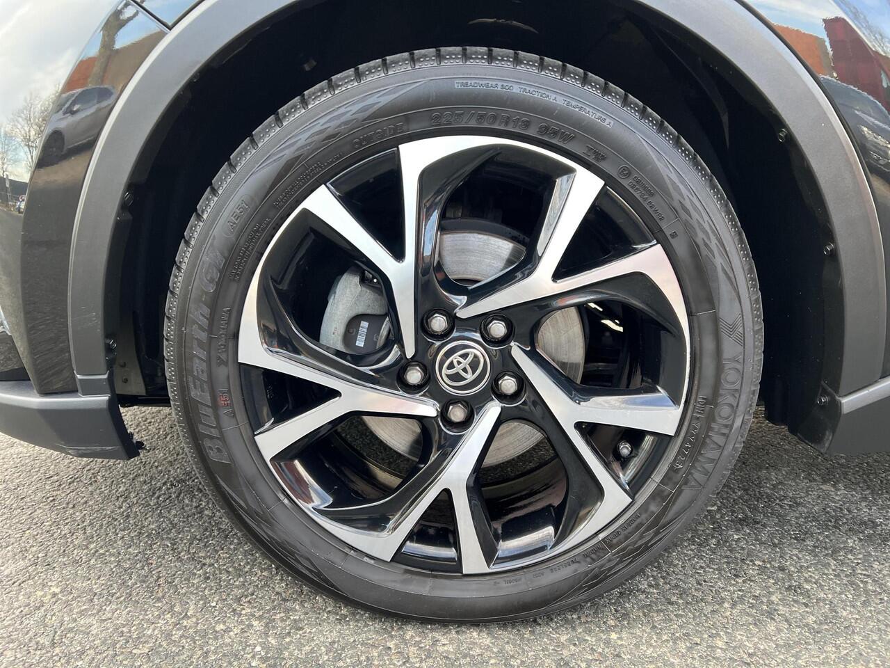 Toyota C-HR 2.0 Hybrid Dynamic