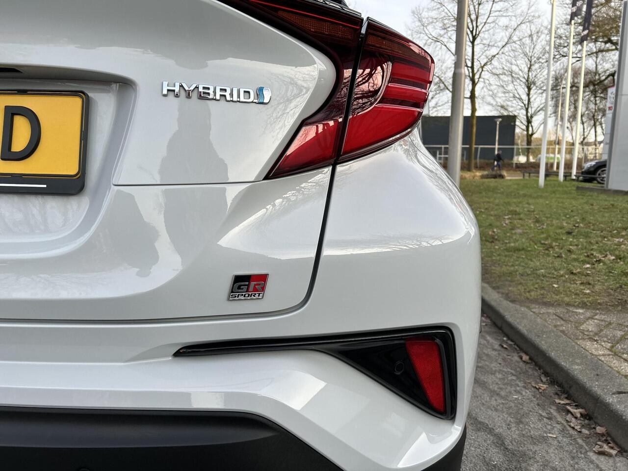 Toyota C-HR 1.8 Hybrid GR-Sport
