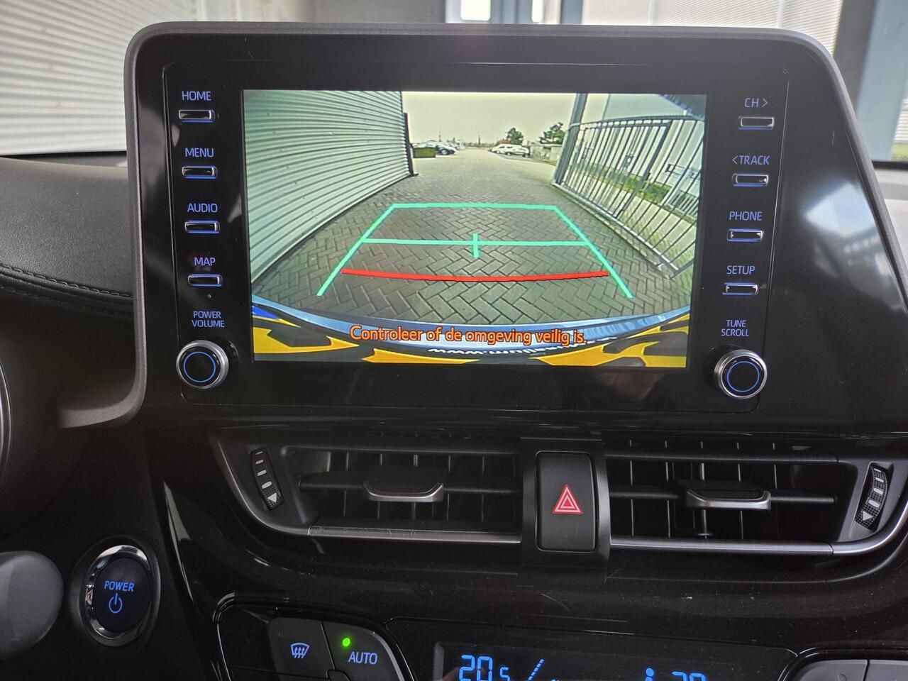 Toyota C-HR 1.8 Hybrid Business