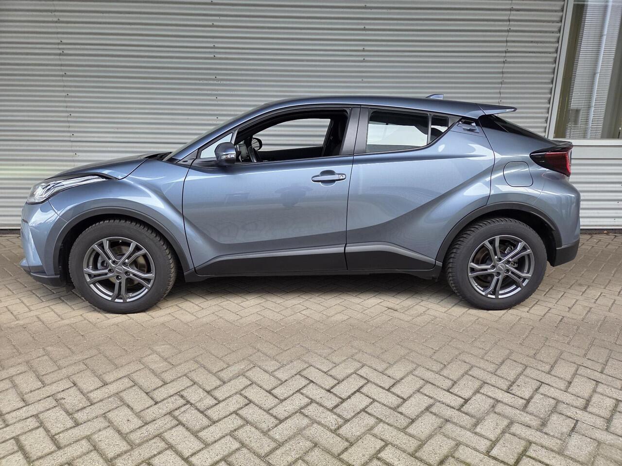 Toyota C-HR 1.8 Hybrid Business