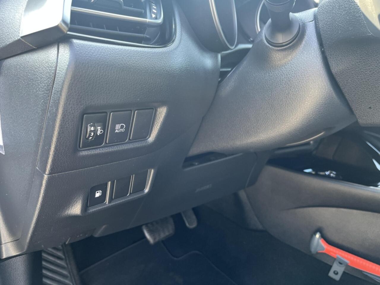 Toyota C-HR 2.0 Hybrid Style 180pk