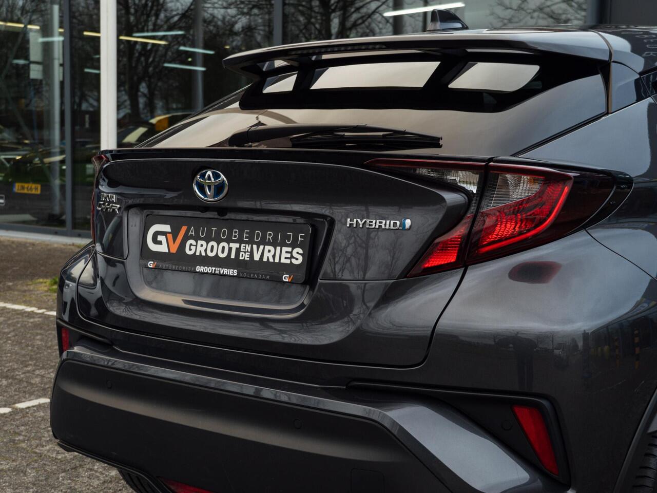 Toyota C-HR 1.8 Hybrid Style Camera|Stoel/stuurverwarming|CarPlay|BLIS